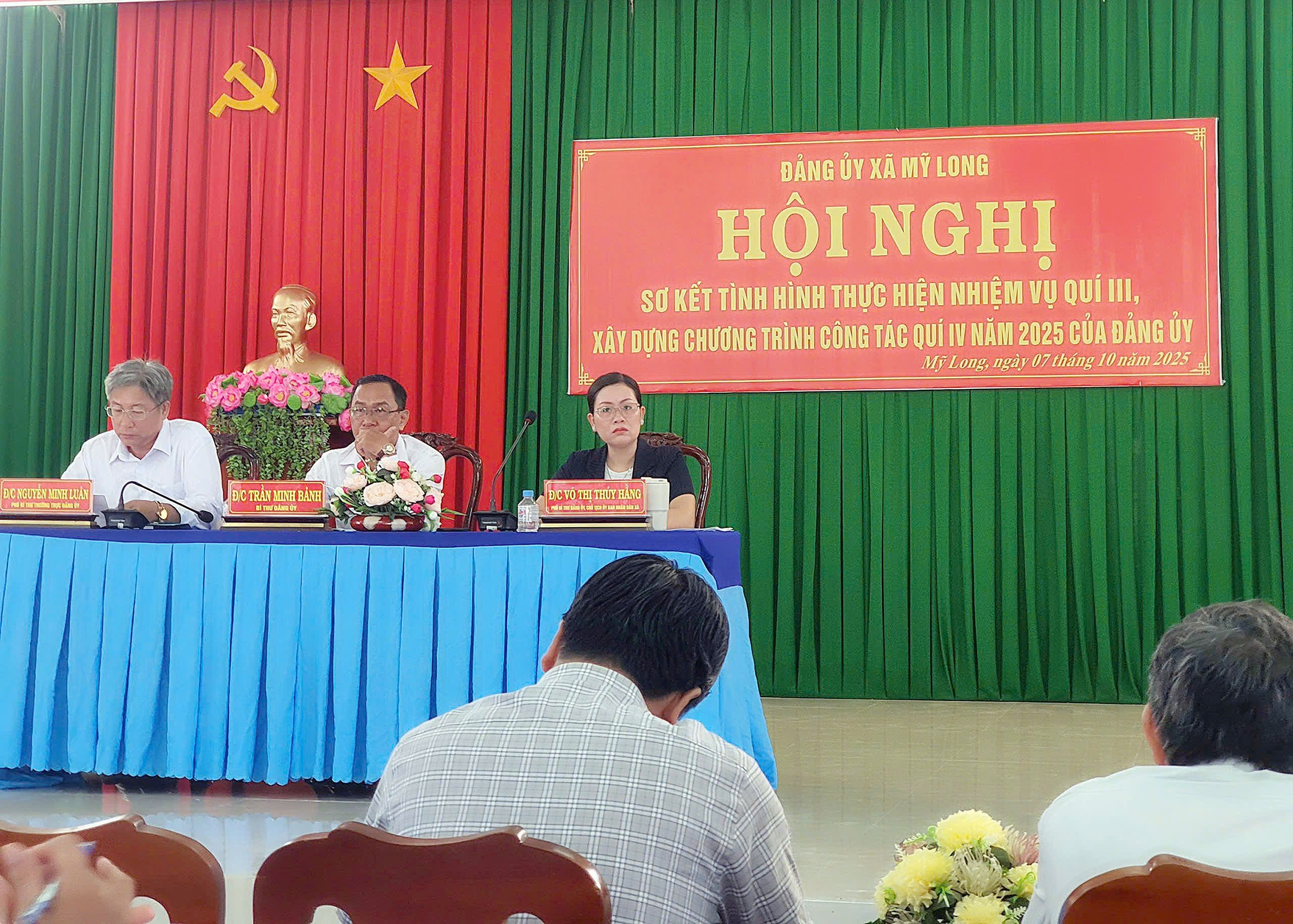ĐẢNG UỶ XÃ MỸ LONG TỔ CHỨC HỘI NGHỊ SƠ KẾT TÌNH HÌNH THỰC HIỆN NHIỆM VỤ QUÍ III, XÂY DỰNG CHƯƠNG TRÌNH CÔNG TÁC QUÍ IV NĂM 2025