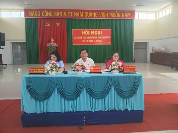 Xã Mỹ Long tổ chức Hội nghị tiếp xúc cử tri với đại biểu Hội đồng nhân dân tỉnh Vĩnh Long sau Kỳ họp thường lệ cuối năm 2025