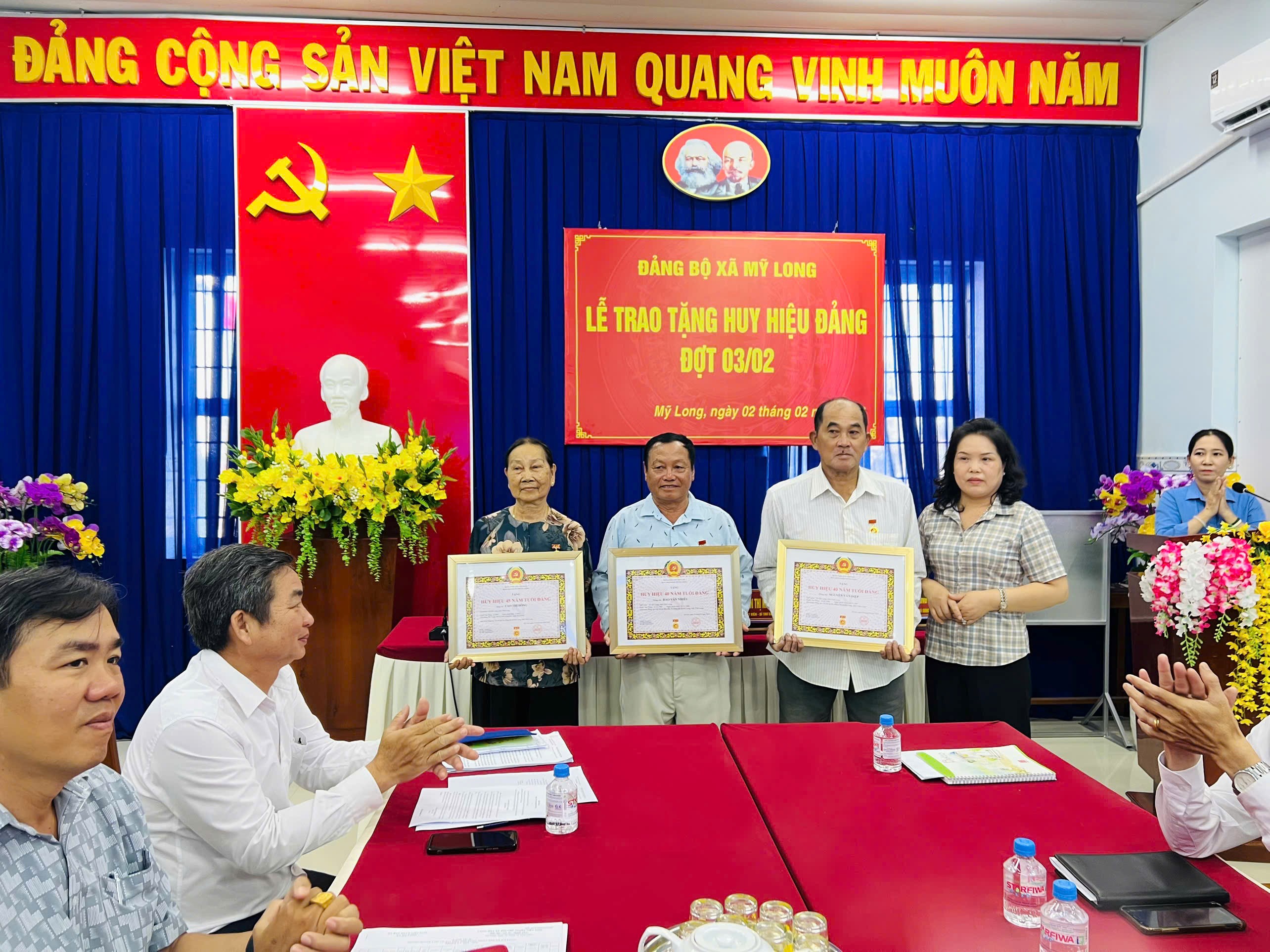 MỸ LONG: TRIỂN KHAI THỰC HIỆN NHIỀU GIẢI PHÁP, SỚM ĐƯA NGHỊ QUYẾT ĐẢNG BỘ ĐI VÀO CUỘC SỐNG